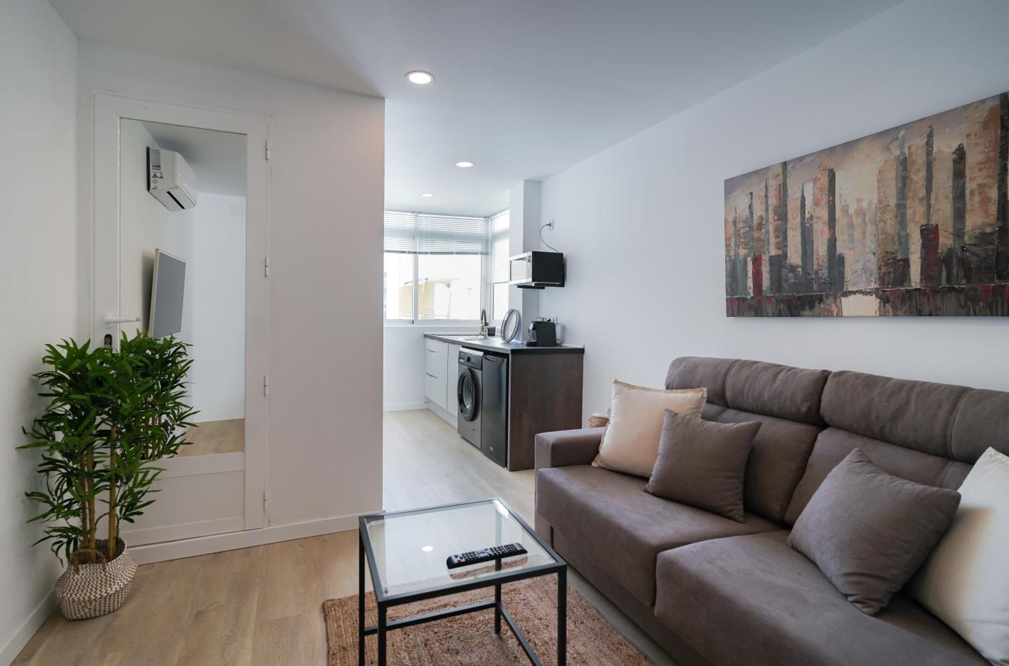 Nomad Malaga - Chic Apartament Center Torremolinos Eksteriør billede