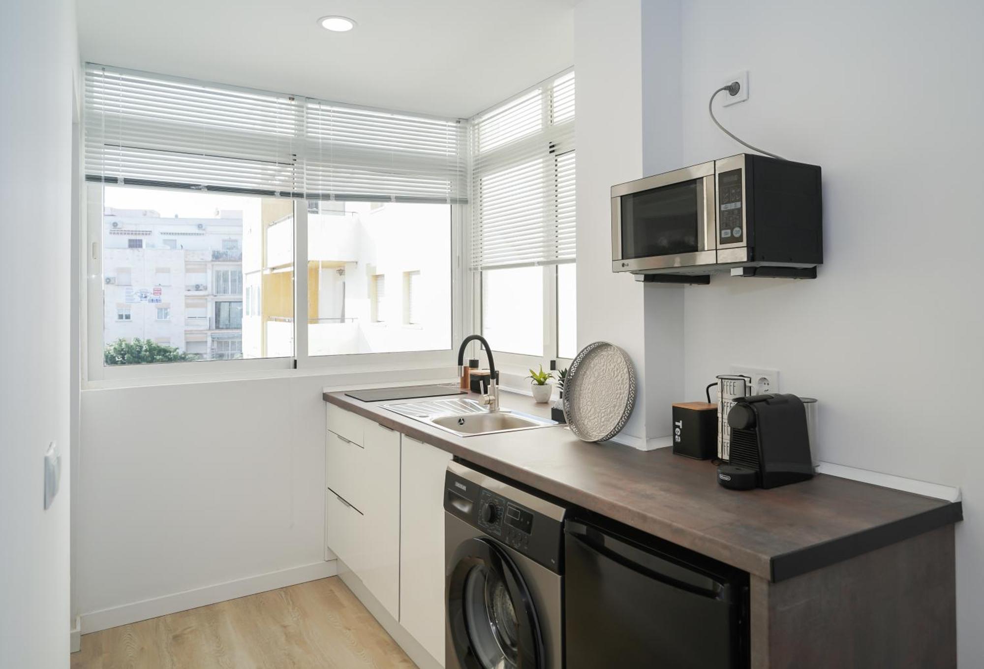 Nomad Malaga - Chic Apartament Center Torremolinos Eksteriør billede
